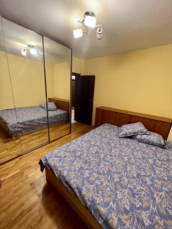 Chaika Sea Apartment Varna Eksteriør billede